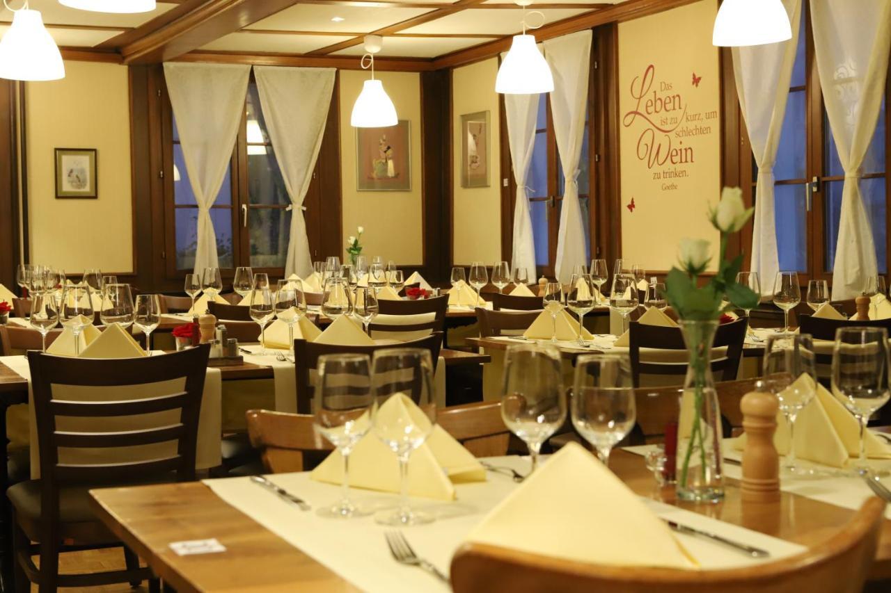 Schupfheim Hotel Adler מראה חיצוני תמונה